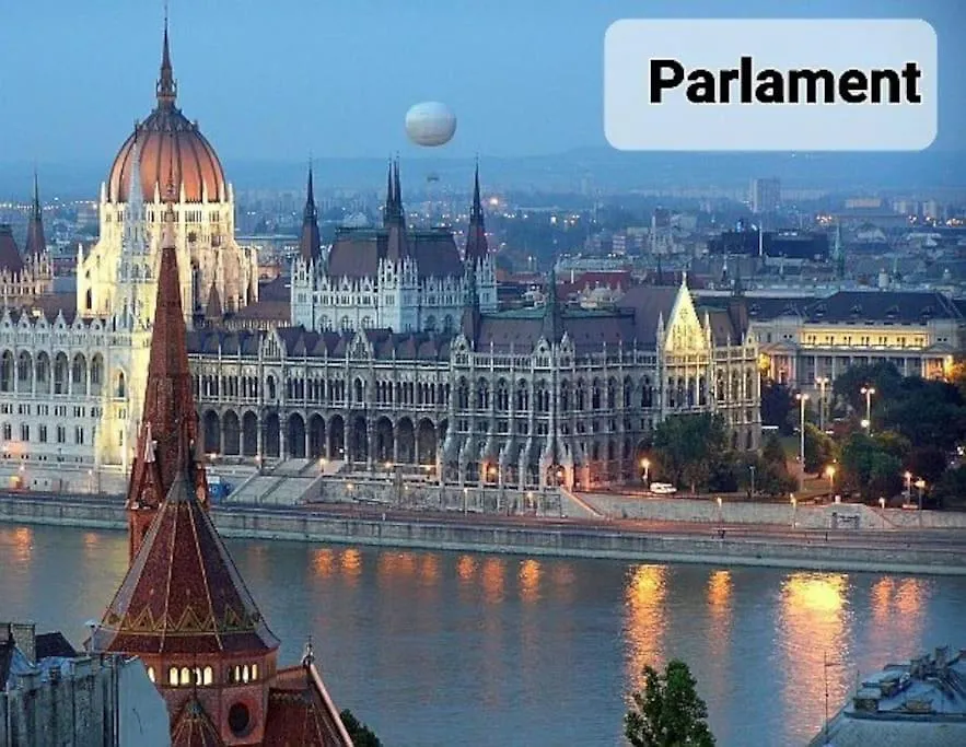 Apartment Royal Studio In The Center With Free Parking! Budapest Hungary