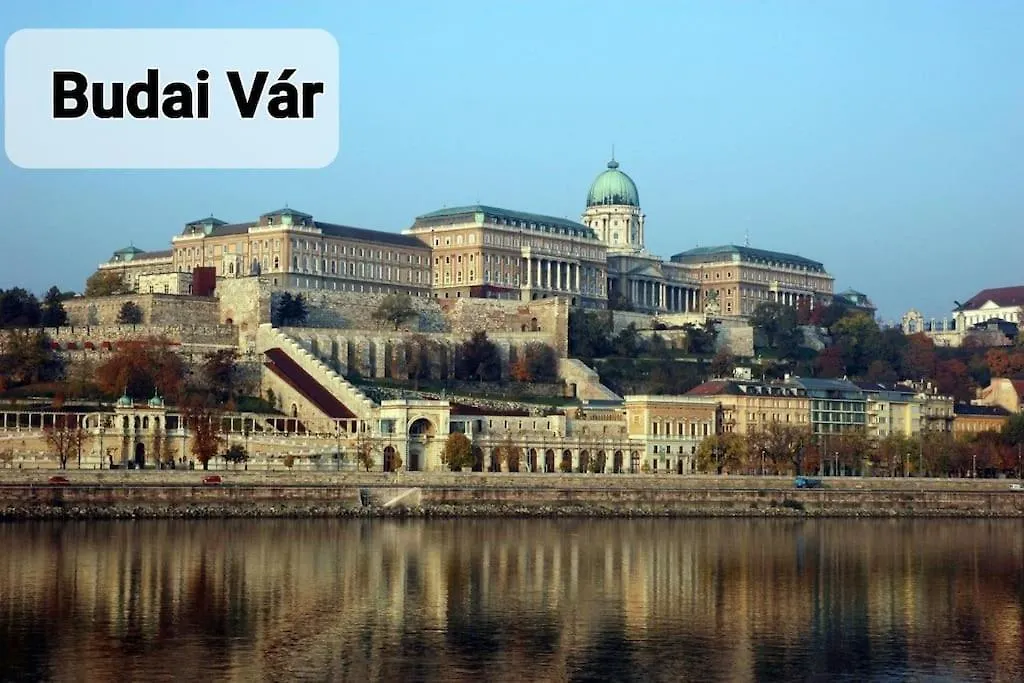Royal Studio In The Center With Free Parking! Budapest Apartment