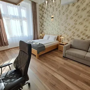 Superior Centrum Basilica Apartamento