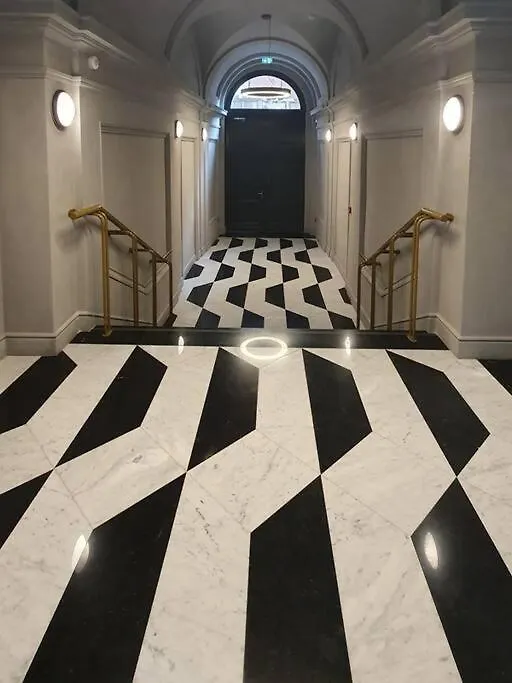Апартаменты Royal Studio In The Center With Free Parking! Будапешт